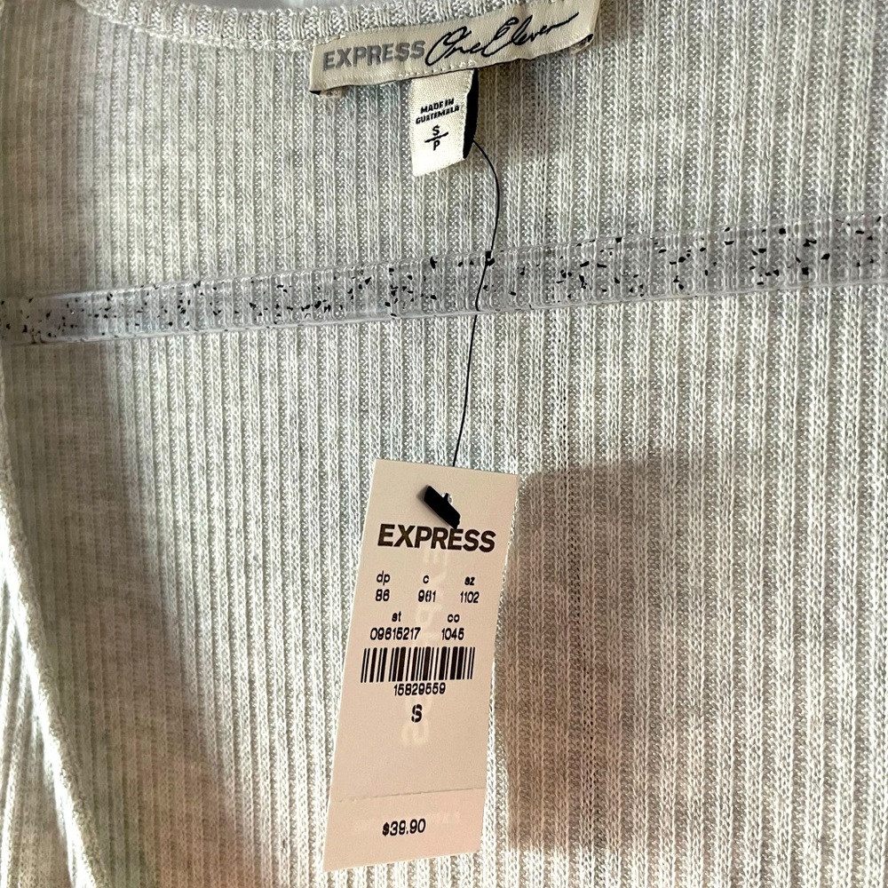 Express Top Size Small NWT - Picture 2 of 3